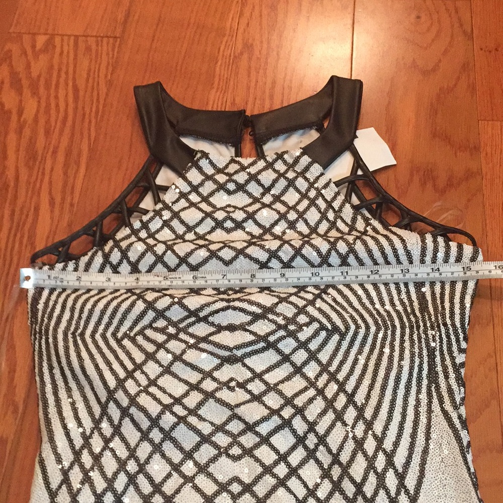 Bailey Blue,sequined dress, M, black & white NWT - Picture 7 of 7